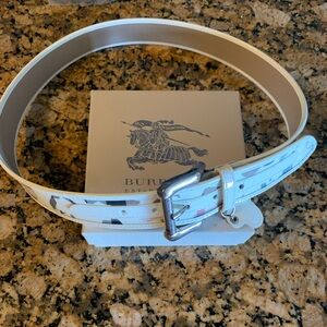 Burberry women’s belt